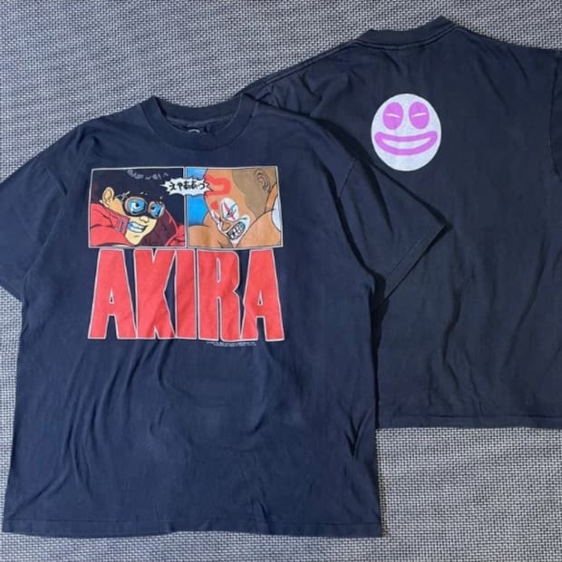 AKIRA T-shirts (L/XL)