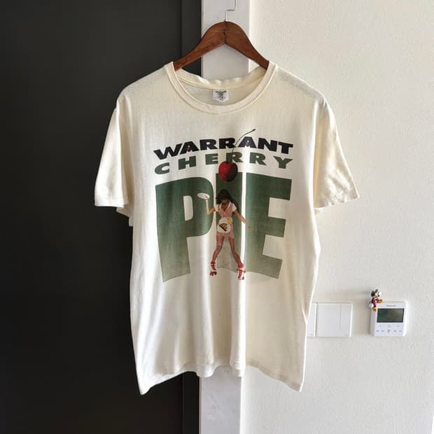 빈티지 10s Warrant Cherry Pie 티셔츠