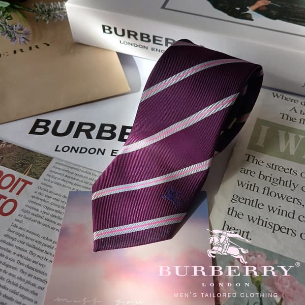 버버리 실크 퍼플 스트라이프 넥타이 6.9cm A+등급 a19658
