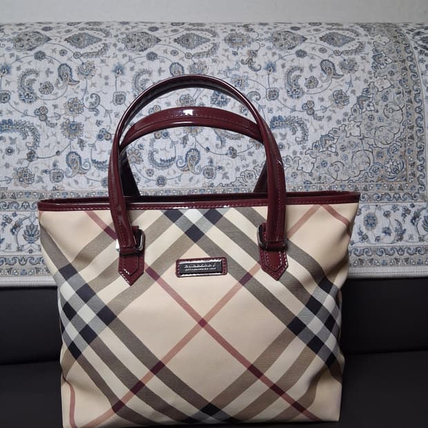 버버리노바체크숄더백