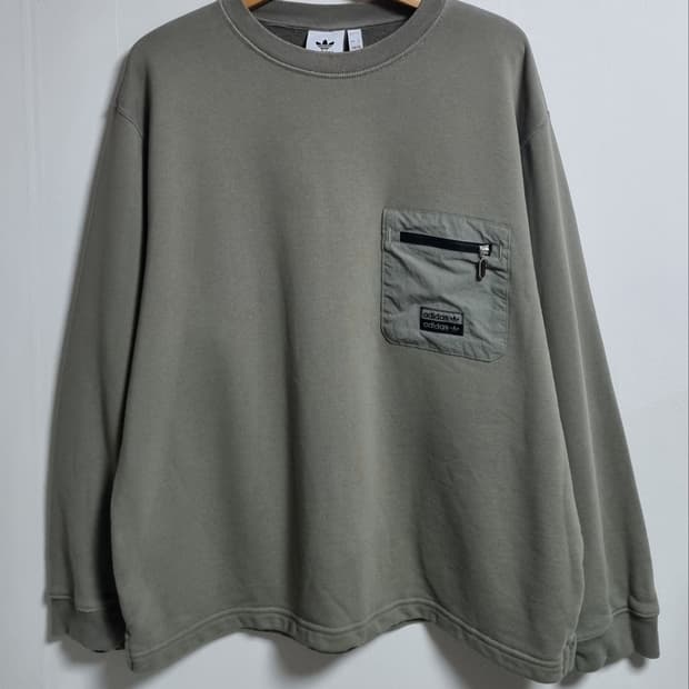 XL ) 아디다스 카키 포켓 맨투맨