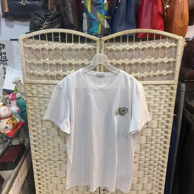 105/22ss 정품 몽클레어 반팔 팝니다