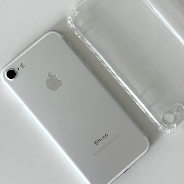 순정 아이폰7 실버 128GB 미국판