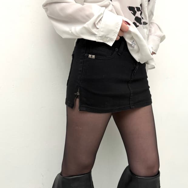 스터드 사이드 지퍼 미니 스커트 