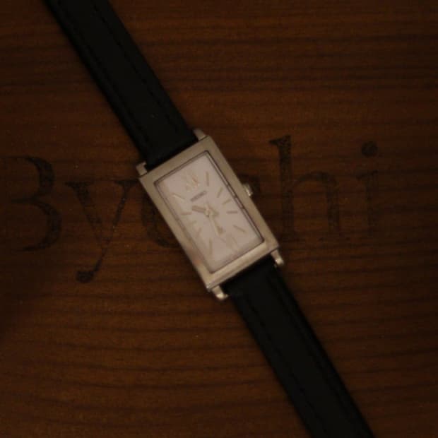 [Seiko] 세이코 루키아 슬림 스퀘어 실버 여성용 워치