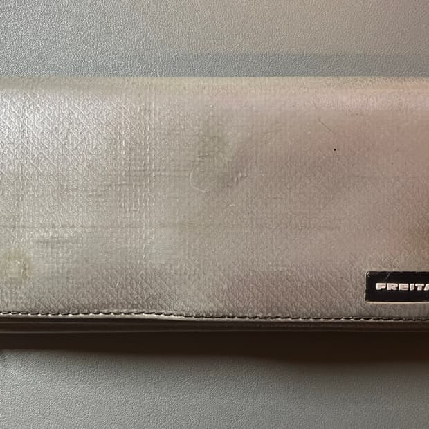 프라이탁 세레나 장지갑