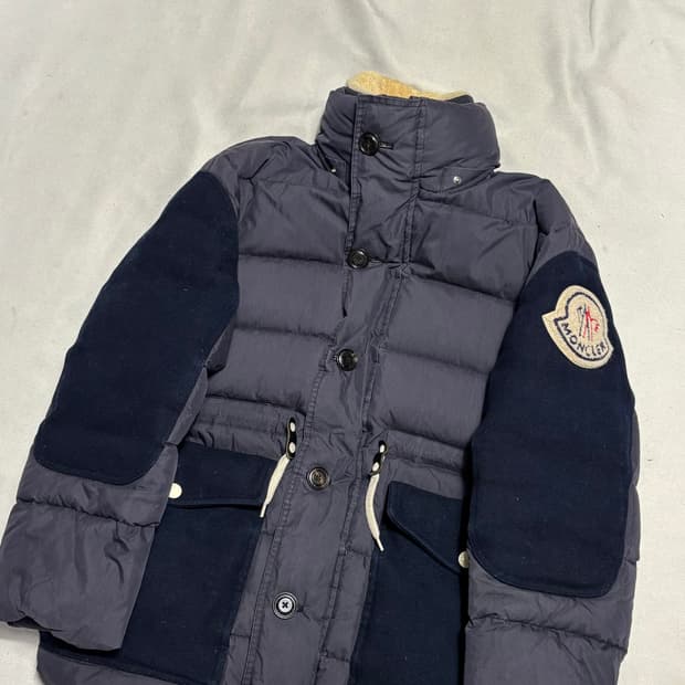 2 몽클레어 X 아미 올랜드 양털 카라 다운 패딩