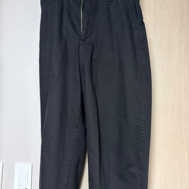 유니클로u 와이드핏치노팬츠 블랙 76사이즈