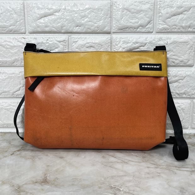 FREITAG 프라이탁 LOU Crossbody Bag