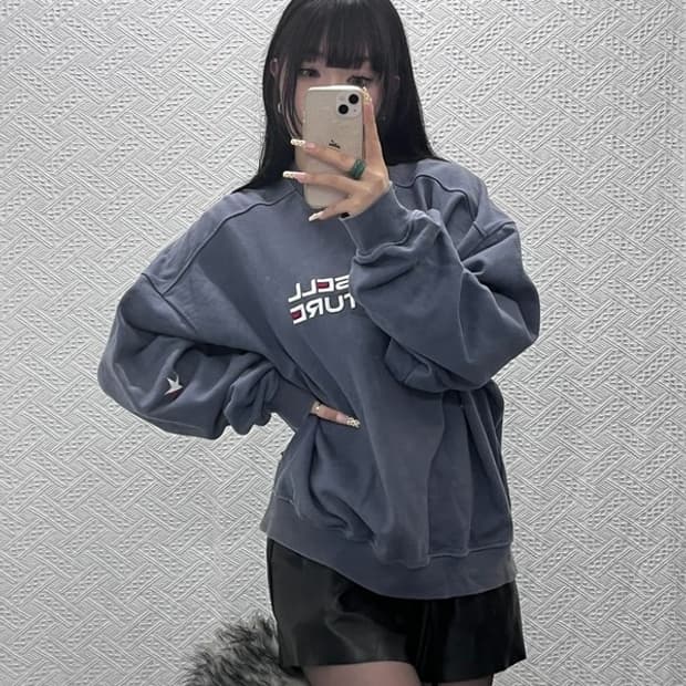 아조바이아조 빈티지 퓨처 캡슐 컬렉션 맨투맨 115 C09730