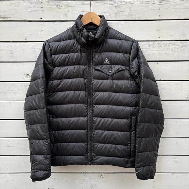 Nike ACG 나이키 에이씨지 경량패딩