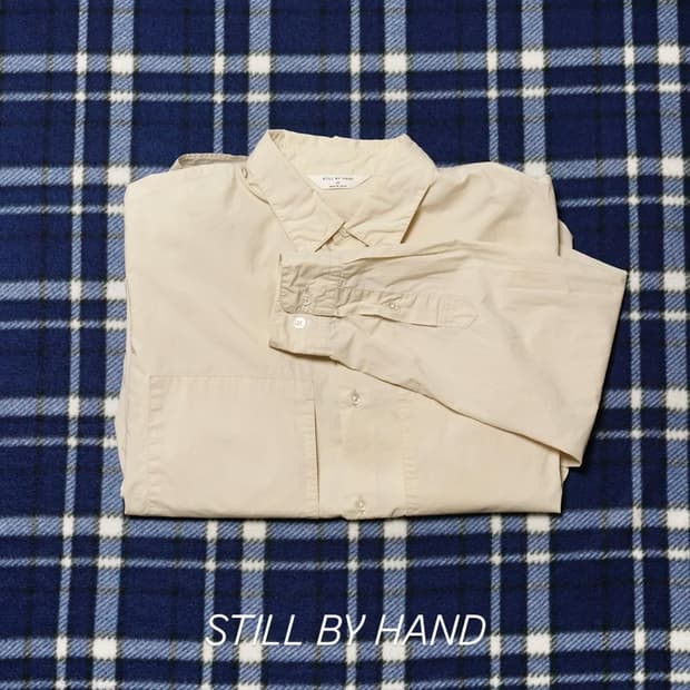 STILL BY HAND 셔츠