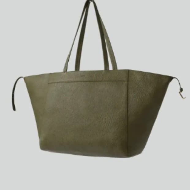 렉토 카바스백 라지 올리브 팝니다