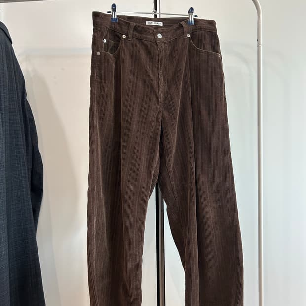 아워레가시 브라운 코듀로이 바스트컷