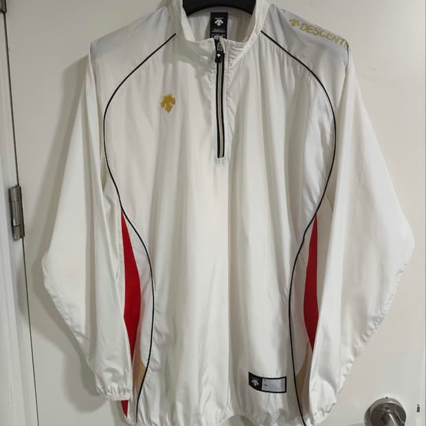 110 데상트 아노락 바람막이 반집업 운동복 화이트