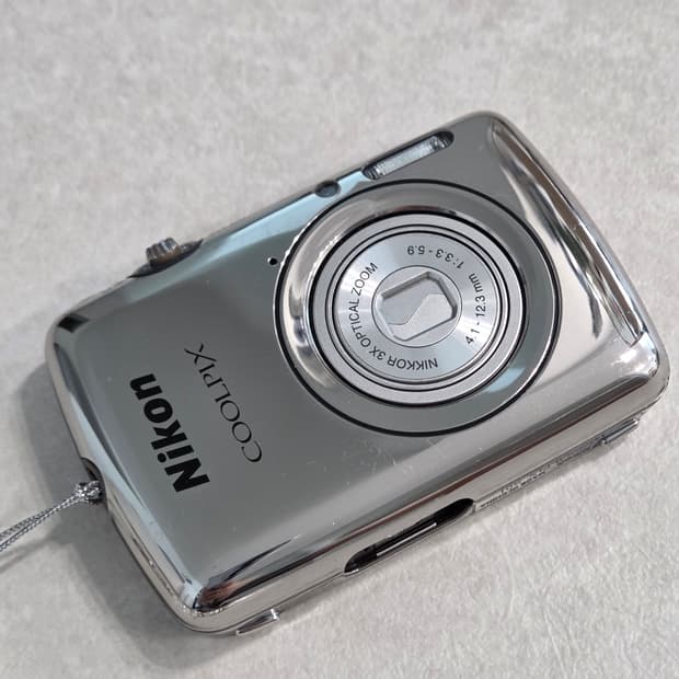 니콘 쿨픽스 S01 한국어지원 빈티지디카(제니, 지젤 디카)