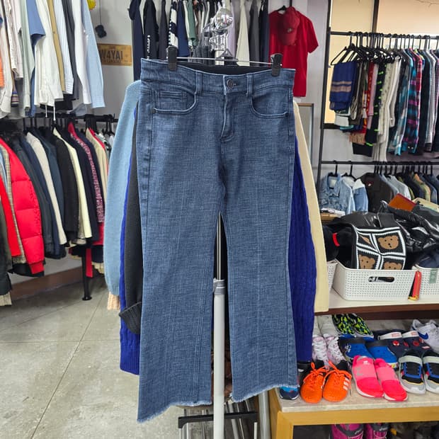 베네통 부츠컷 데님 팬츠 (1362)