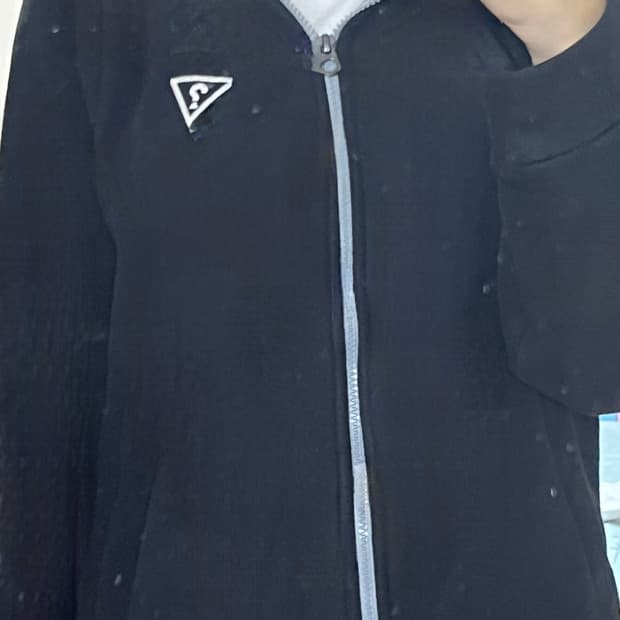 게스 후리스 후드집업