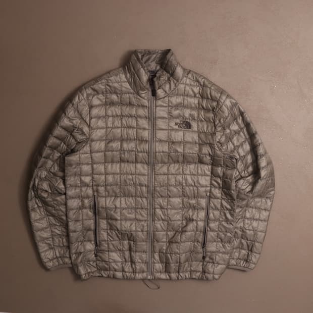 노스페이스 올리브 카키 경량 패딩 A1715