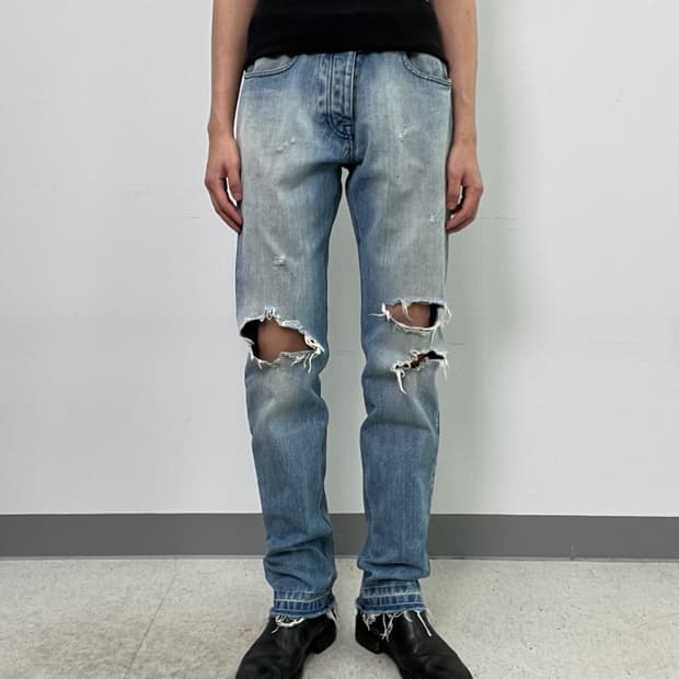 15SS AMI 아미 디스트로이드 워싱 슬림 데님 팬츠 32