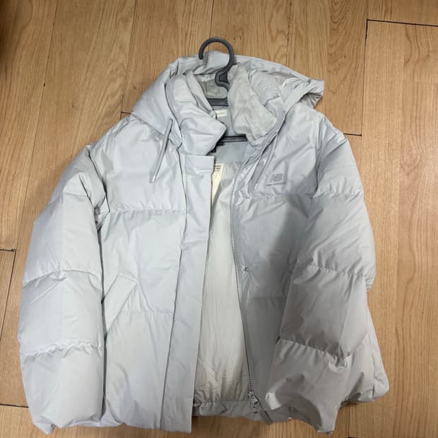 뉴발란스 숏 다운 플라워 패딩 자켓