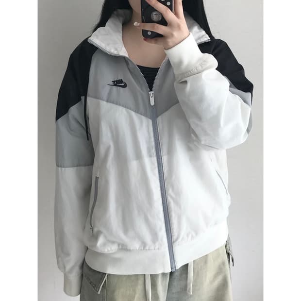 나이키 윈드러너 바람막이 L