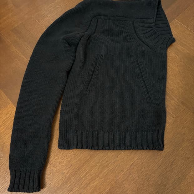 N21 니트 트임 탑