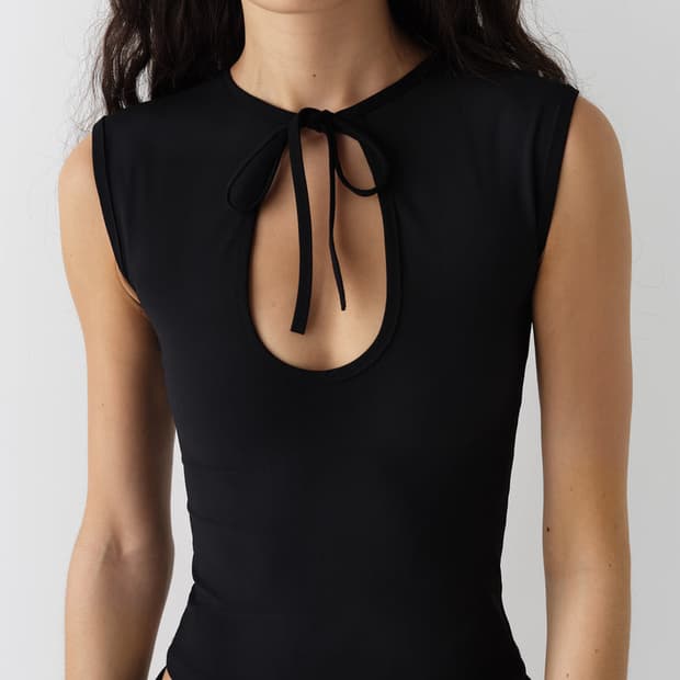 [S,M]기마구아스 Anis 슬리브리스 탑/블랙