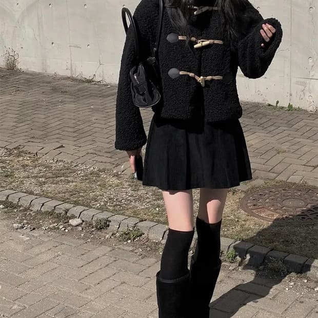 [품절상품] 애니원모어 양털 더플 숏 떡볶이 자켓 코트 블랙