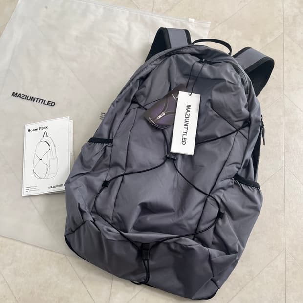 [새상품]마지언타이틀 롬 백팩 가방 그레이