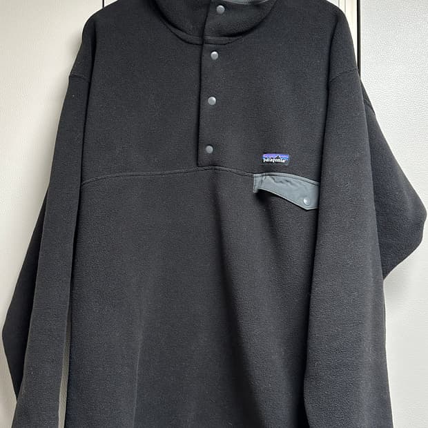 [L] 파타고니아 신칠라 블랙 포지 그레이