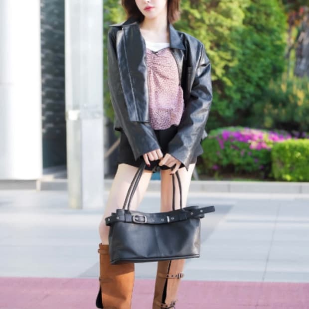 <웬디 착용> 여밈 가방