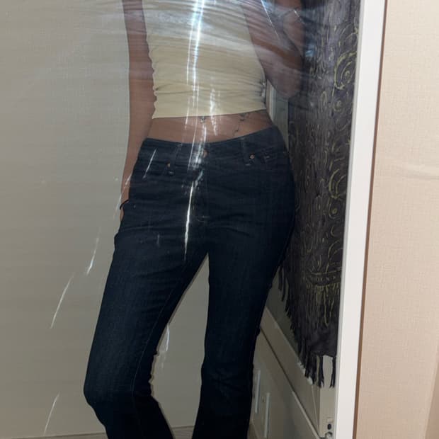 리바이스 중청 미디라이즈 세미 부츠컷 데님팬츠