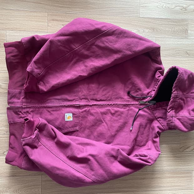 칼하트 wj130 2xl 남자한테는 l-xl