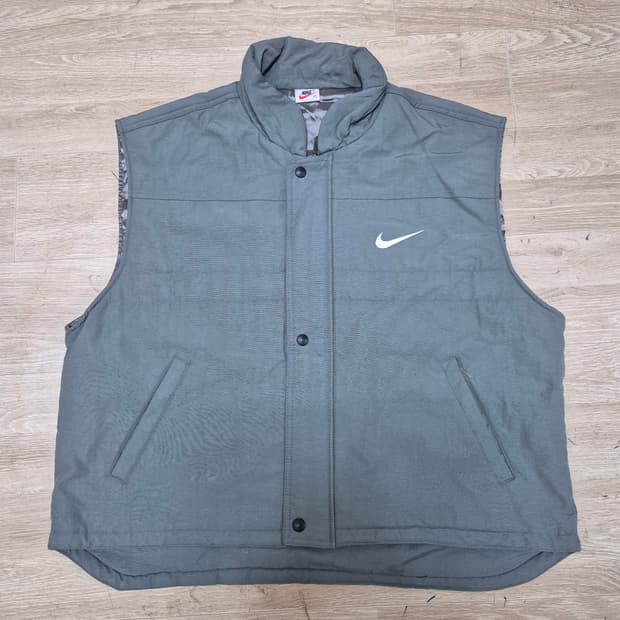 나이키 90s 올드스쿨 스우시 조끼 M(95)