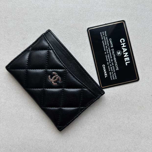 샤넬 클래식 램스킨 카드지갑