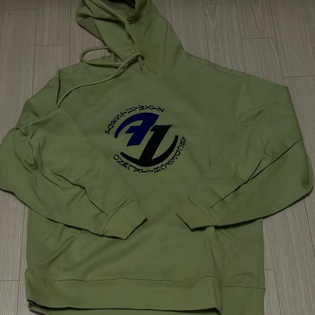 자라 아더에러 콜라보 후드티 S-M사이즈