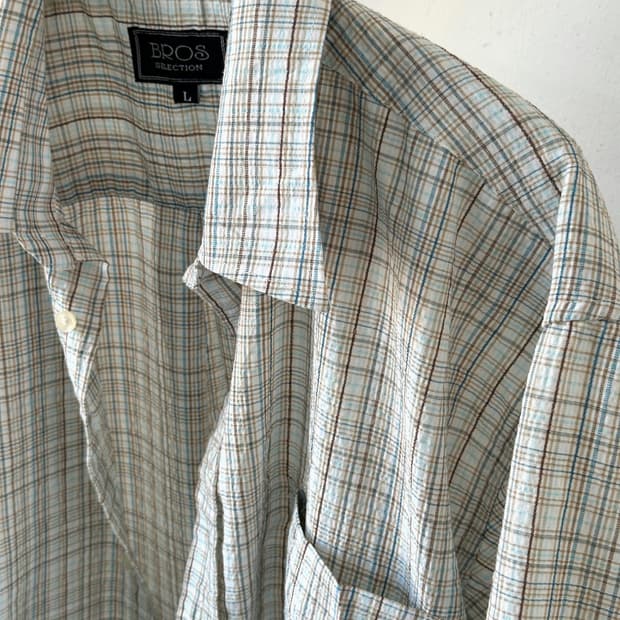 Light sucker fabric natural check shirt