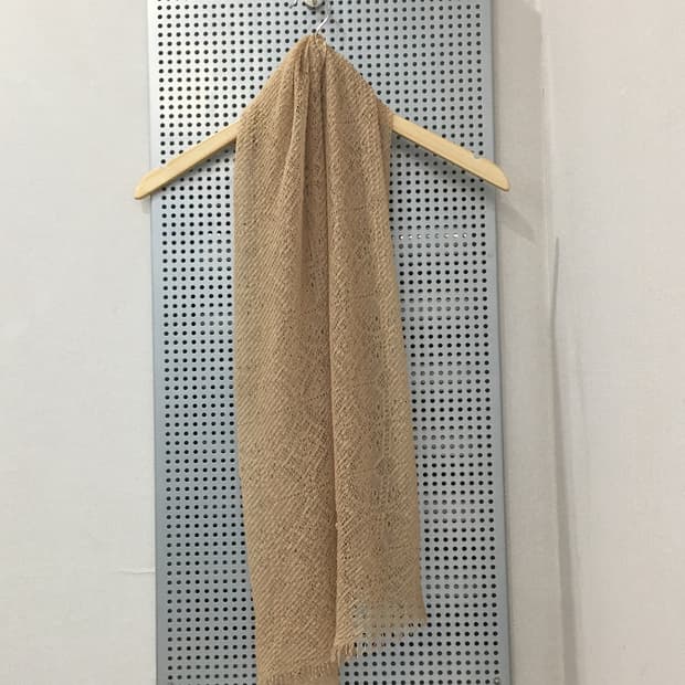 jpn빈티지 펀칭 사선 베이지스카프