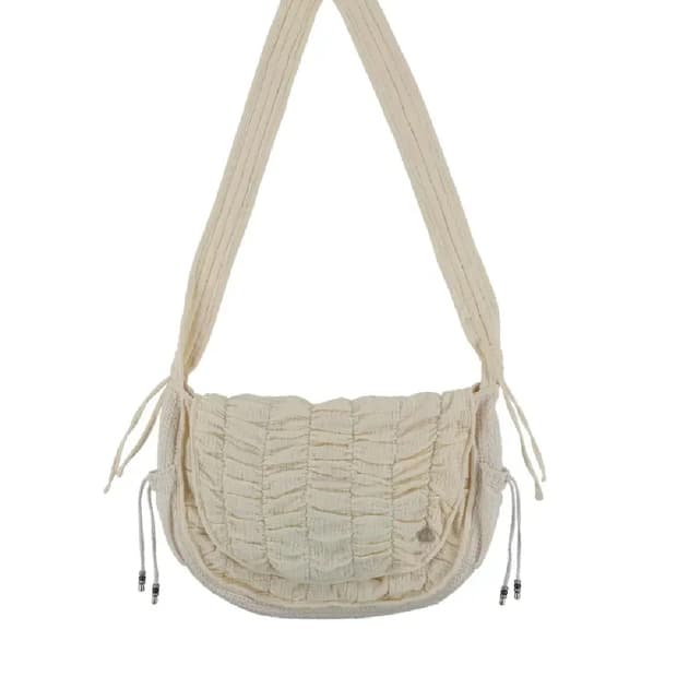 코이세이오 퀼팅 크로스백 아이보리