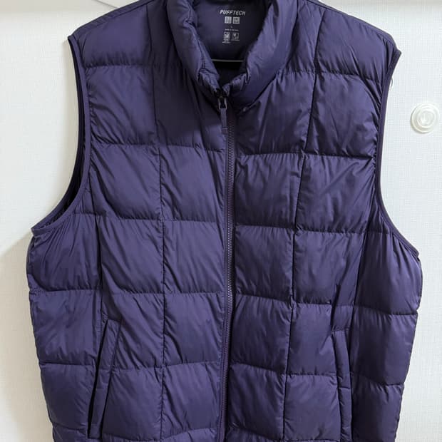 유니클로 퍼프테크 패딩베스트 퍼플