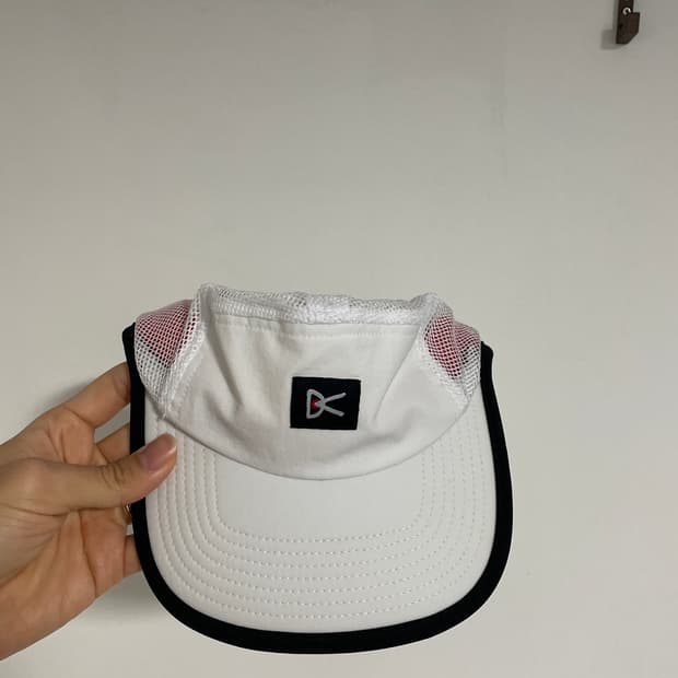 디스트릭트 비전 모자