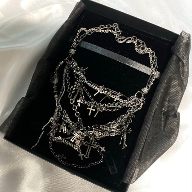 Gunda Junk Heaven Necklace