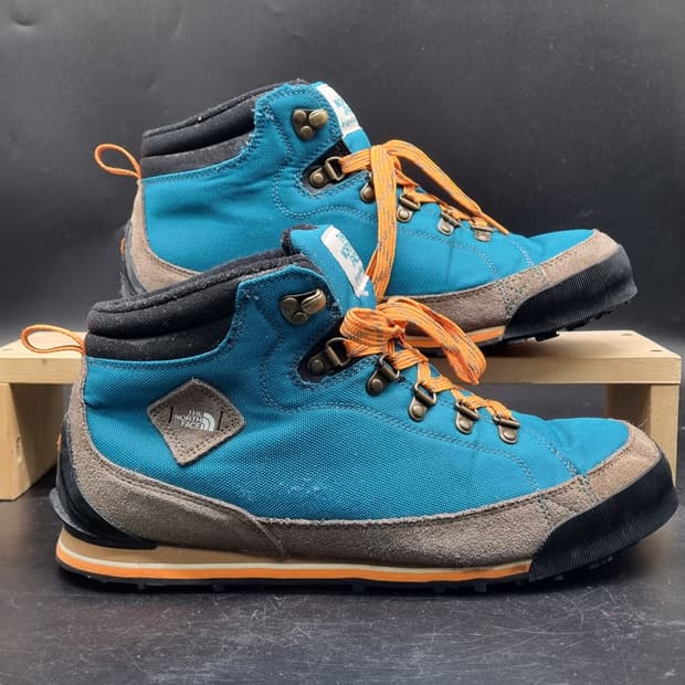 노스페이스 버클리 트레킹화 285