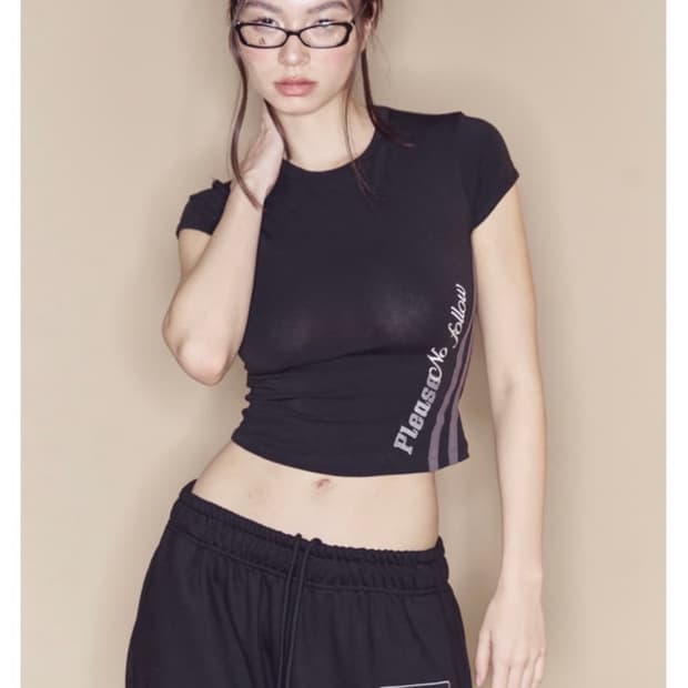 플리즈노팔로우 백리스 탑 블랙