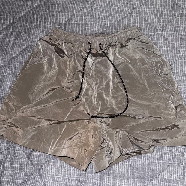 미스치프 숏팬츠