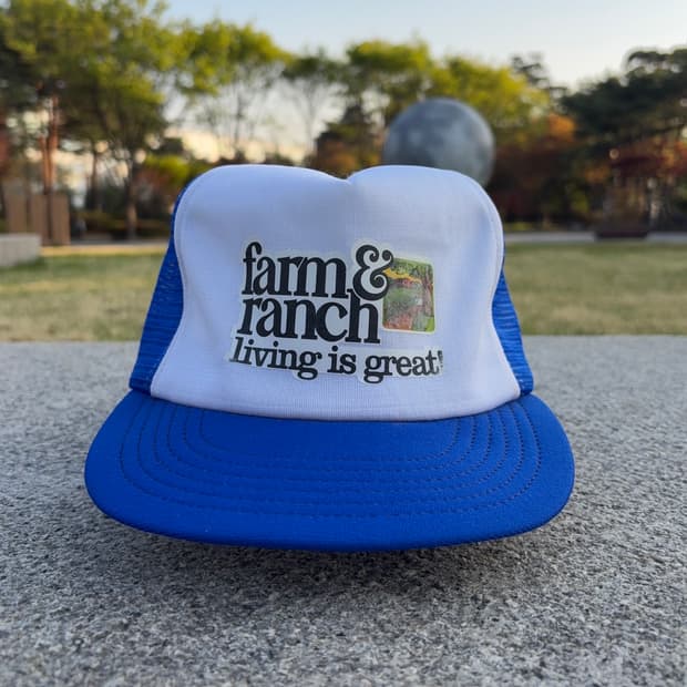 Farm & Ranch 메쉬 트러커 캡 (미국 생산)