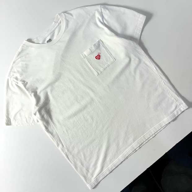 Human made  휴먼메이드 코튼 하트 포켓 화이트 반팔 티셔츠