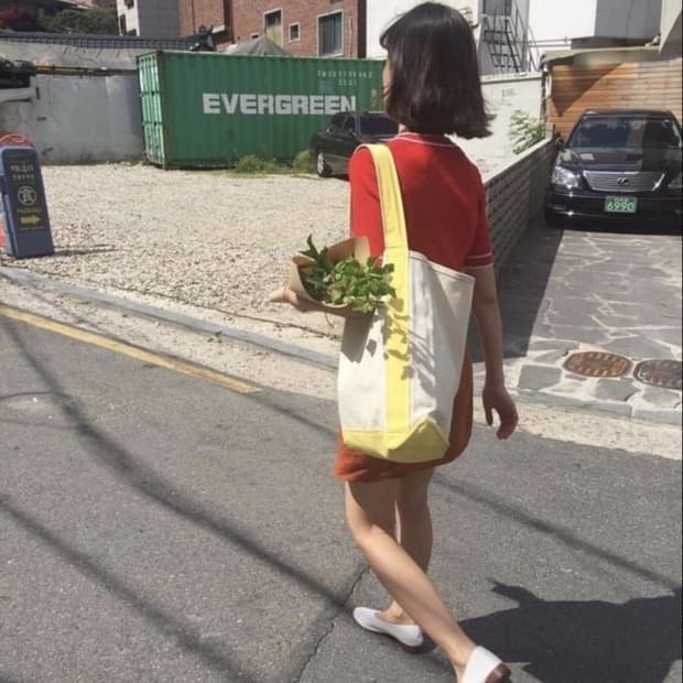 템베아 바게트백