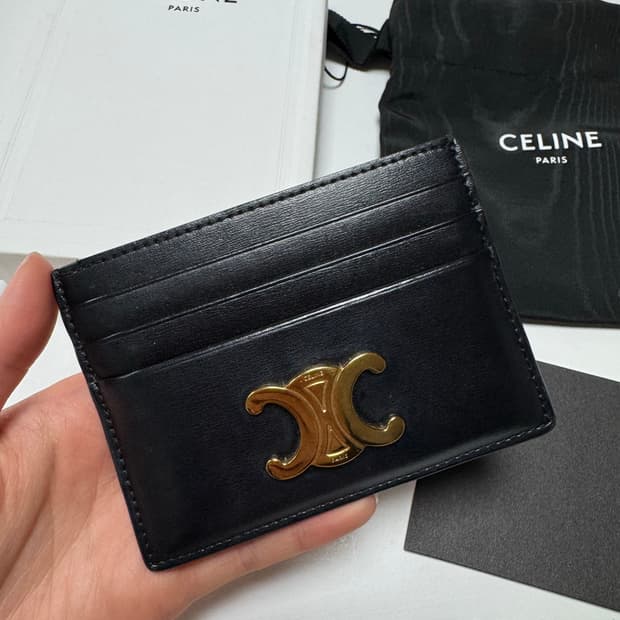 셀린느 트리옹프 카드지갑 블랙